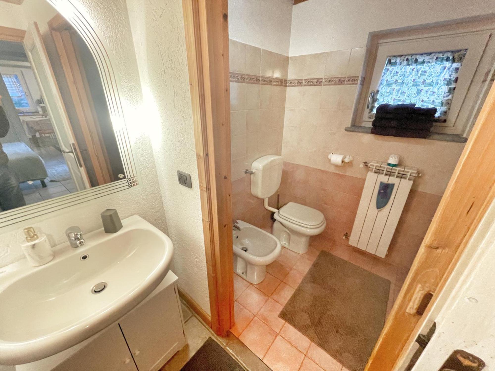 شقة La Casina Di Oscar Ad Ao V Combe Vda Quart 0014 E 00I6 المظهر الخارجي الصورة